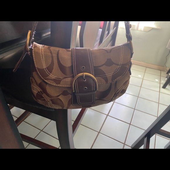 Small coach purse - Picture 1 of 5